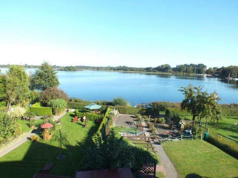 Schaalseeblick Zarrentin am Schaalsee Ngoại thất bức ảnh